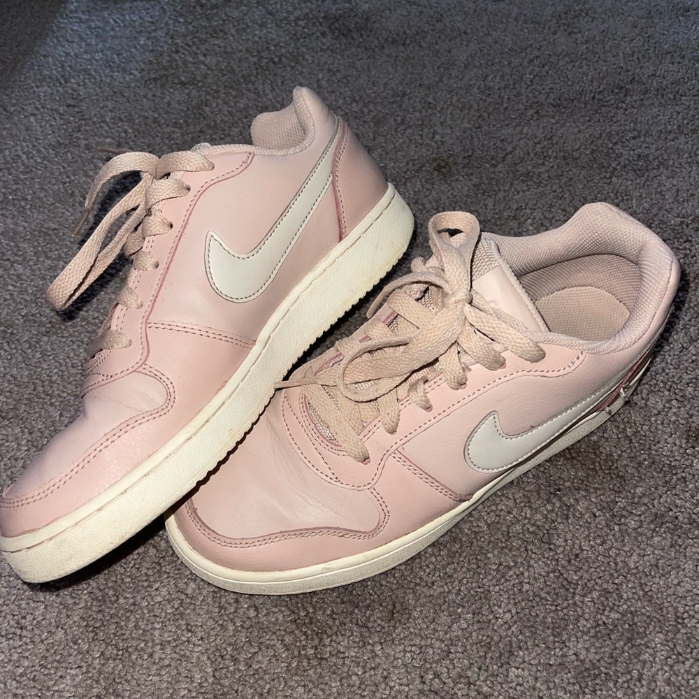 Nike Women’s Sneakers